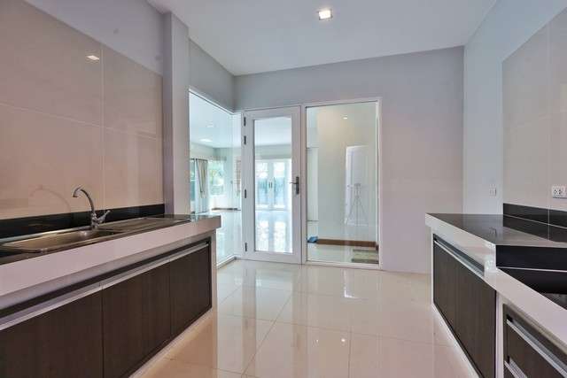 บ้าน ลัดดารมย์ ชัยพฤกษ์ แจ้งวัฒนะ 4BR 8500000 บ. ใกล้กับ – สวยมาก บ้านแปลงริม สภาพสวย เจ้าของอยู่น้อย