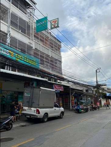 เปิดร้านขายของ ทำเลสุขุมวิท ติดถนนใหญ่ ให้เช่าตึกแถว 2 คูหา เช่าเฉพาะชั้น 1