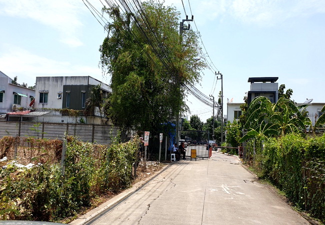 ขายที่ดิน ซอยโยธินพัฒนา ถนนประดิษฐ์มนูธรรม แขวงนวมินทร์ เขตบึงกุ่ม กรุงเทพมหานคร