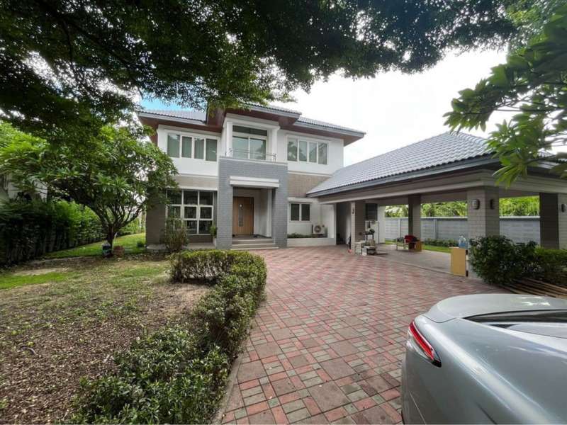 6602-674 ขาย บ้าน ลาดพร้าว15 MRTลาดพร้าว 4ห้องนอน Renovated จอดรถ6คัน ตกแต่งแล้วบางส่วน