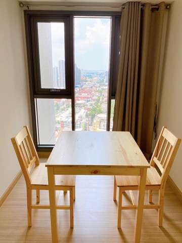 Whizdom Connect spacious safe clean 24th floor BTS Punnawithi