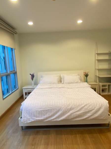 The Address Sukhumvit 42 nice clean spacious 5th floor BTS Ekkamai