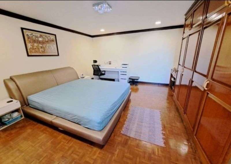 ให้เช่า คอนโด 4 ห้องนอน กว้างขวางที่ ไทปิงคอนโดเอกมัย For Rent Spacious 4-Bedroom Unit at Taiping Condo Ekkamai