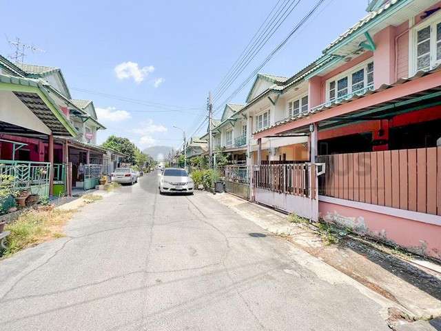 หมู่บ้านพฤกษา 14 A วัดลาดปลาดุก ถนนลาดปลาดุก  อำเภอบางบัวทอง จังหวัดนนทบุรี 11110