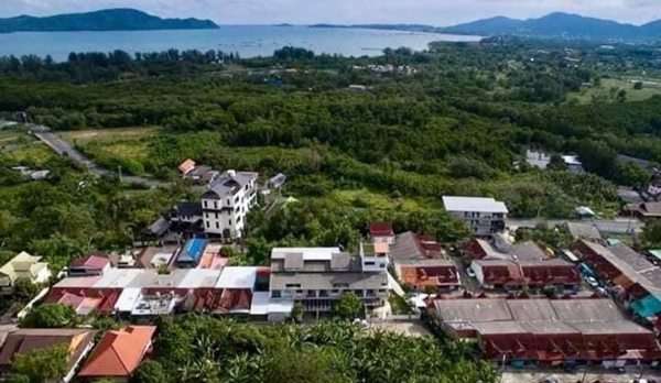 3 Story Panoramic seaview Townhome Vichit,Phuket. Seaview Chalong Bay 6 bedroom, 6 bathroom Tel 064-292-8979