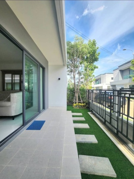 บ้านเดี่ยว เซ็นโทร บางนา 4 ห้องนอน Single House Centro Bangna 4 Bedrooms