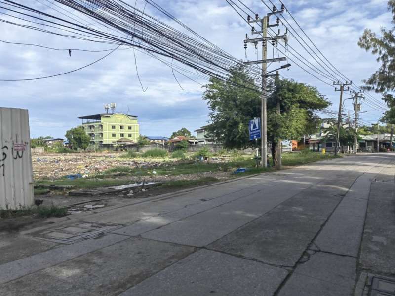 ขายที่ดิน 11-1-97 ไร่ ติดซอยเทศบาลสำโรงใต้21 (ซอยวัดบางหญ้าแพรก) บางหัวเสือ พระประแดง สมุทรปราการ ใกล้สะพานกาญจนาภิเษก และถนนวงแหวนอุตสาหกรรม