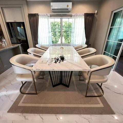 ขายด่วนบ้านเดี่ยว 2 ชั้น หมู่บ้าน นันทวัน รามอินทรา-พหลโยธิน 50 บ้านหลังใหญ่สไตล์ Tuscany