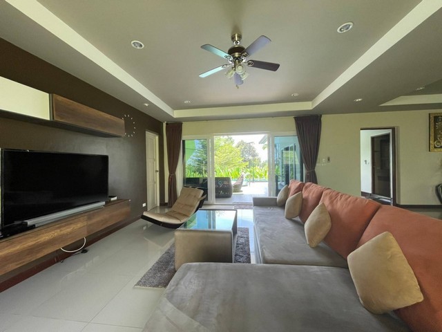 Thalang-Yamu Luxury Pool Villa 3 Bedrooms 3 Bathrooms