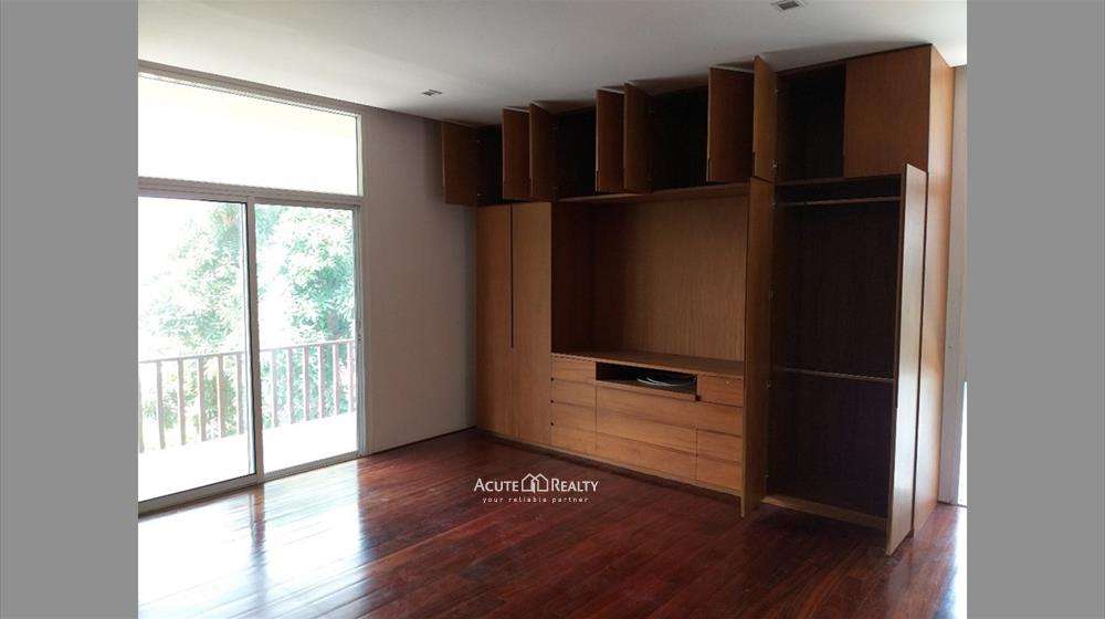 ขายบ้านเดี่ยว 2 ชั้น เพชรเกษม ทำเลดี-เดินทางสะดวก ใกล้ถนนสายหลัก อยู่ใกล้แนวรถไฟฟ้า