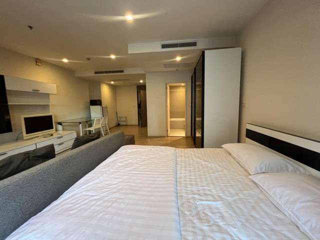 ขาย 1สตูดิโอ45ตรม6.825ล Noble Remix Sukhumvit 36 คอนโด โนเบิล รีมิกซ์ สุขุมวิท 36 ใกล้BTS เอกมัย