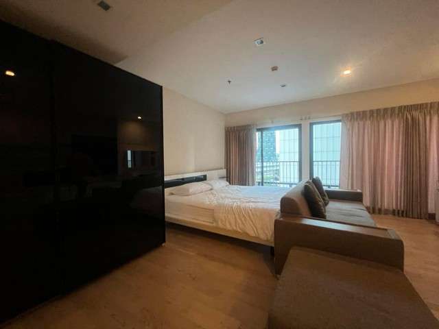 ขาย 1สตูดิโอ45ตรม6.825ล Noble Remix Sukhumvit 36 คอนโด โนเบิล รีมิกซ์ สุขุมวิท 36 ใกล้BTS เอกมัย