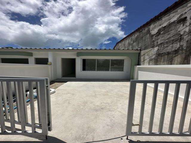 For Sales : Kohkeaw, Modern style townhome, 2 Bedrooms 1 Bathrooms