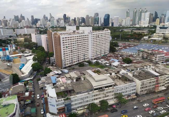 ให้เช่าออฟฟิศอาคารลุมพินีทาวเวอร์ ถนนพระราม 4 เขตสาทร กรุงเทพมหานคร