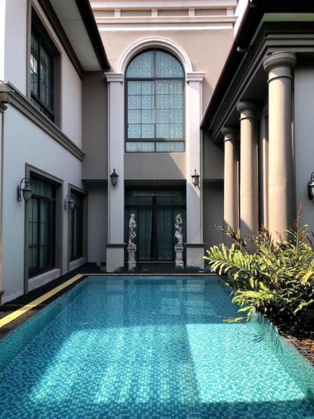 ขายบ้านเดี่ยว 2 ชั้น หมู่บ้านเดอะแกรน พระราม 2 สไตล์ Luxury Classic