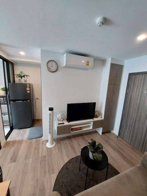 B Loft Sukhumvit 107 สงบ ปลอดภัย สะอาด ชั้น 3 BTS แบริ่ง