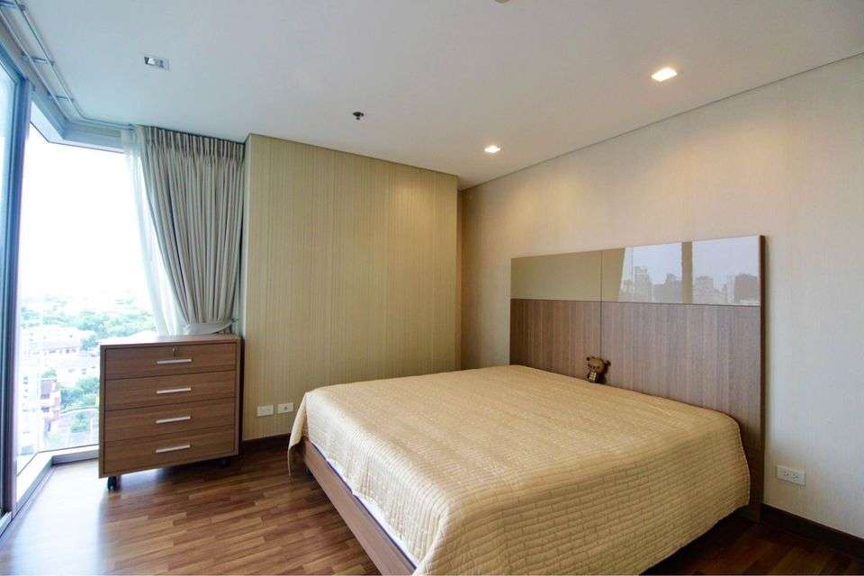 ให้เช่าห้องคอนโด Le Luk Condominium  ชั้น 9 พื้นที่ 84 ตรม. 2 ห้องนอน 2 ห้องน้ำ  เช่าเพียงราคา 43,000 บาท /เดือน โทร0958195559