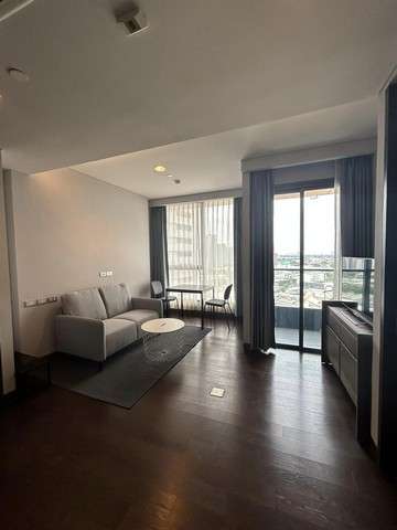 The Lumpini 24 clean peaceful convenient 14th floor BTS Phrom Phong