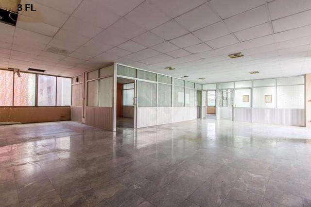 ให้เช่าอาคารสำนักงาน6ชั้นห้องมุมพร้อมลิฟท์ย่านรัชดาสุทธิสารห้วยขวาง ใกล้ MRTสุทธิสาร