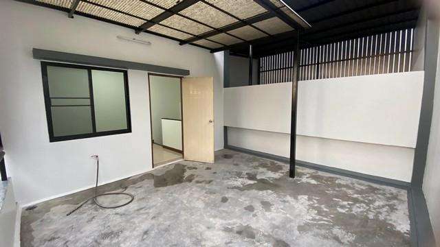 ให้เช่าทาวน์โฮม 3 ชั้น หมู่บ้านไพร์มเพลส 105 ซอยลาซาล 77 เหมาะทำเป็นโฮมออฟฟิศ