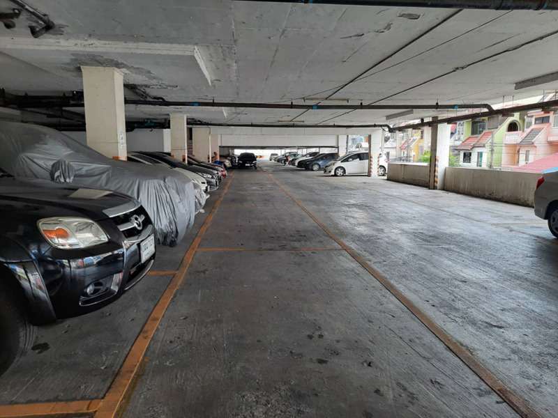 ขาย พร้อมผู้เช่า คอนโดสะพานควายห้องขนาด 31 ตรม. เพียง 1.2 ล้าน สนใจโทร 089 622 0132