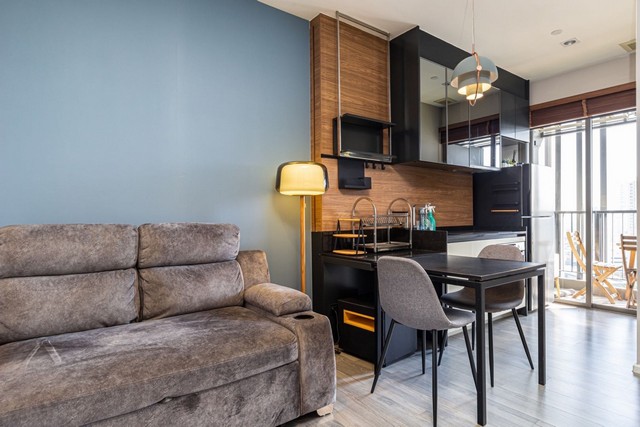 รหัส JIEW186ขาย The Room Sathorn – St. Louis ห้องขนาด35ตรม. แบบ 1 ห้องนอน 1ห้องน้ำ ชั้น20