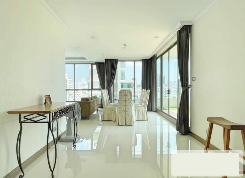 ขายด่วน ศุภาลัย โอเรียนทัล 2 ห้องนอน (ต่ำกว่าราคาตลาด) Sale Supalai Oriental 2 Bedrooms.Below market price