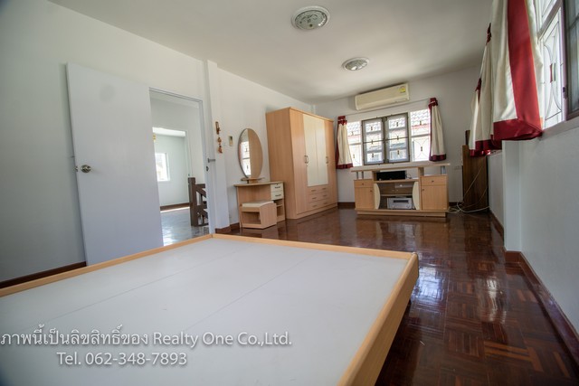 ขายบ้านเดี่ยว หมู่บ้าน ดิเอมเมอรัลด์ การ์เด้น 1 บางบัวทอง นนทบุรี บ้านสวย