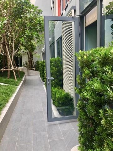 รหัส JIEW253 เ ช่า Taka Haus เอกมัย12  ห้องขนาด45ตรว. แบบ 1ห้องนอน 1ห้องน้ำ ชั้น3