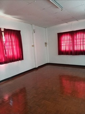 WW406  ขาย บ้านแฝด 2 ชั้น หมู่บ้านรังสิยา ซอยอุดมสุข58 , บ้านเดี่ยวเขตบางนา