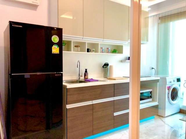 ว่างให้เช่า ศุภาลัย เอลีท สุรวงศ์ สนใจต่อรองราคา @home567 (มี@ด้วย) ห้องปล่อยเช่าไวมากรีบหน่อยนะคะ