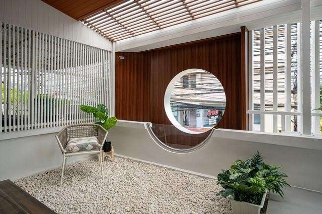 Sm402  ขายทาวน์โฮมในเมือง ย่านรัชดา 18 สไตล์ Modern Oriental ใกล้ MRT ห้วยขวาง รีโนเวทใหม่ พร้อมเข้าอยู่