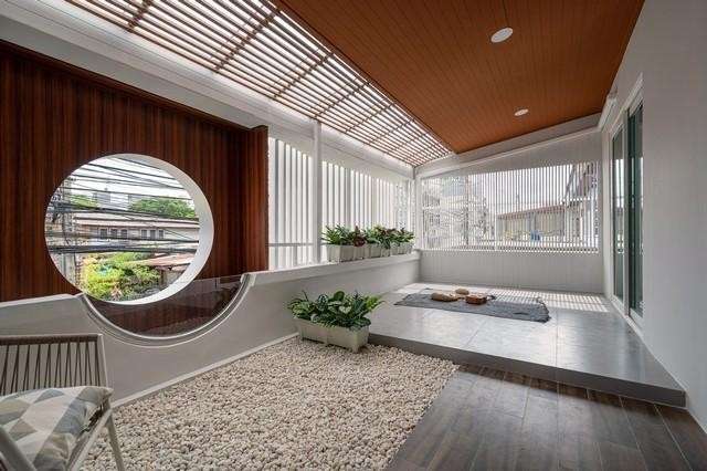 Sm402 ให้เช่าทาวน์โฮมในเมืองรัชดา 18 สไตล์ Modern Oriental ใกล้ MRT ห้วยขวาง รีโนเวทใหม่ พร้อมเข้าอยู่