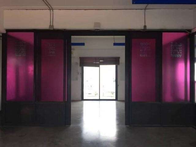Sm403-1  ให้เช่าอาคารสำนักงาน 4 ชั้น พร้อมโกดัง 1,400 ตร.ม.  ใกล้  MRT ลาดพร้าว 71 เซ็นทรัลอีสวิลล์  เลียบด่วน