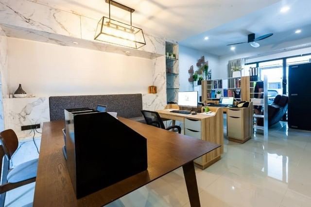 ให้เช่าทาวน์โฮม 3 ชั้น โครงการ Plex Residence ซอยนวมินทร์ 111 เหมาะทำโฮมออฟฟิศและพักอาศัย ใกล้ทางด่วนรามอินทรา-อาจณรงค์ (AH-T1385)
