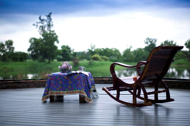 ที่ดินสวยพร้อมบ้าน  ริมน้ำ สไตล์รีสอร์ท ริมแม่น้ำบางปะกง ปราจีนบุรี Beautiful land with House,  Riverside resort style, along the Bang Pakong River, Prachinburi