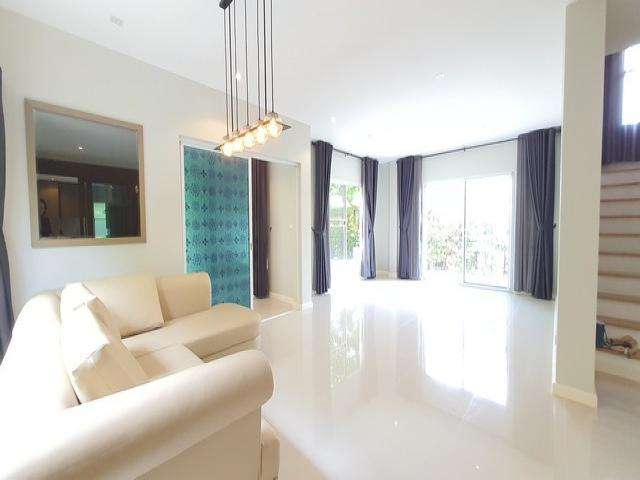 บ้าน  คาซ่าพรีเมี่ยม  ราชพฤกษ์ – แจ้งวัฒนะ 8500000 – 3 BR 70 SQ.WA 0 Ngan 0 RAI ใกล้กับ โรบินสันไลฟ์สไตล์ ราชพฤกษ์ ราคางาม แปลงริม สภาพใหม่ เจ้าของอยู่น้อย พร้อมเข้าอยู่