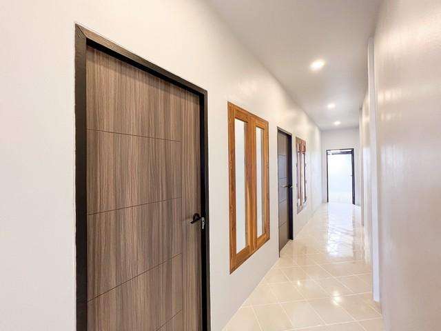 For Sales : Wichit, One-Story Townhouse @Saphan Hin Village, 2 Bedrooms 2 Bathrooms