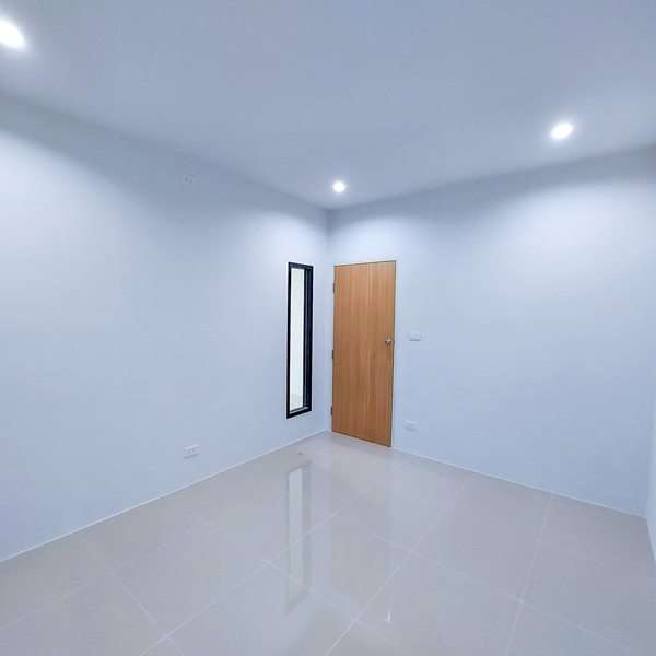 ขายบ้านชั้นเดียว ในวิชิต,เมืองภูเก็ต รีโนเวทใหม่ 2ห้องนอน 1ห้องน้ำ 25ตร.ว. โทร 098-5632894