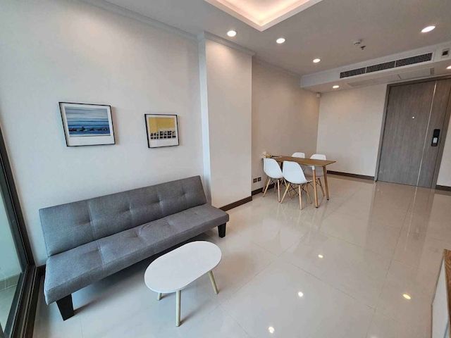 Supalai Oriental Sukhumvit 39 nice safe 16th floor BTS Phrom Phong