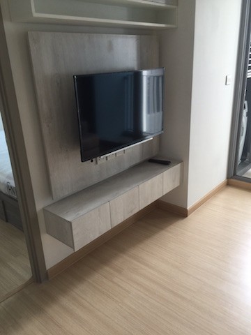 Whizdom Connect nice clean private 21st floor BTS Punnawithi