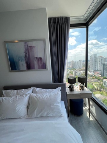 XT Ekkamai clean nice private 24th floor BTS Ekkamai