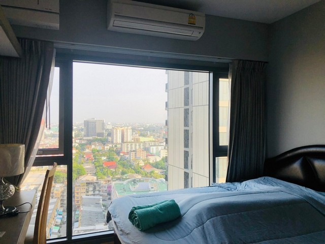 Whizdom Connect safe beautiful view peaceful 20th floor BTS Punnawithi