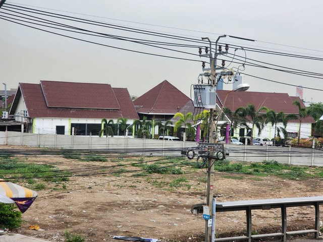พื้นที่ดิน – 2 Rai 1 Ngan 84 ตร.วา  ใกล้ การไฟฟ้าส่วนภูมิภาค เมืองทอง SECRET DEAL!! ติดถนนหลัก