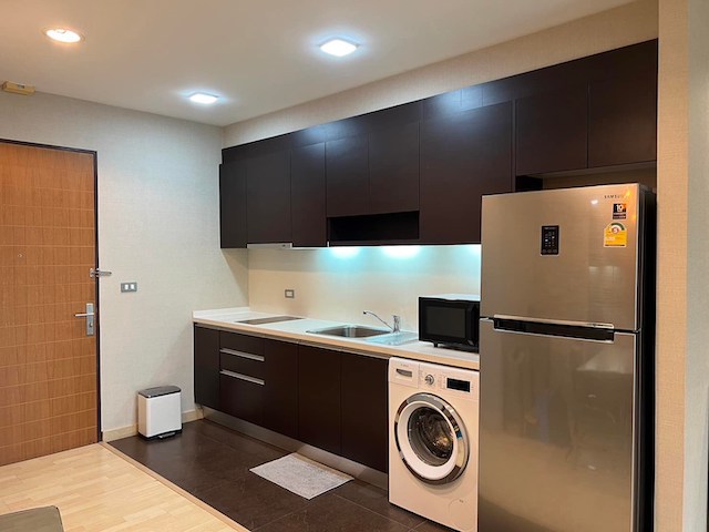 59 Heritage spacious safe clean 22nd floor BTS Thonglor