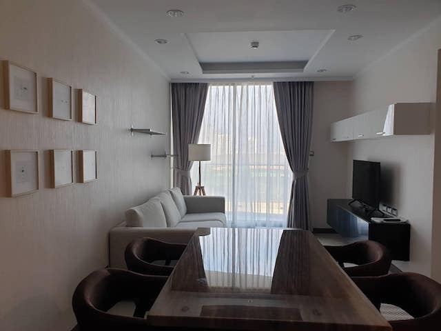 Supalai Oriental Sukhumvit 39 spacious peaceful 10th floor BTS Phrom Phong