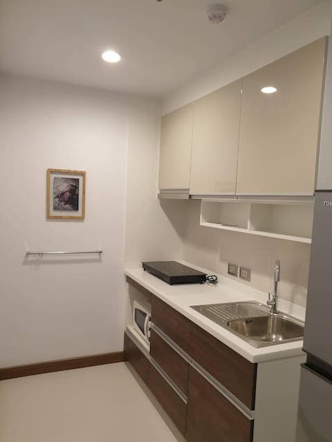 Supalai Oriental Sukhumvit 39 spacious peaceful 10th floor BTS Phrom Phong