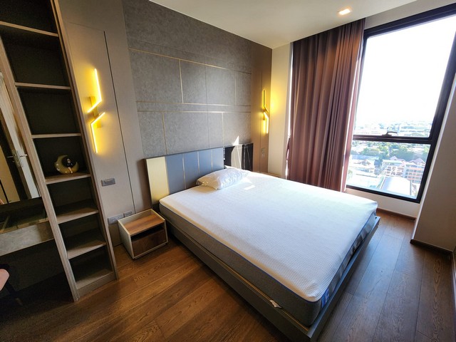 Ideo Q Sukhumvit 36 clean quiet spacious 19th floor BTS Thonglor