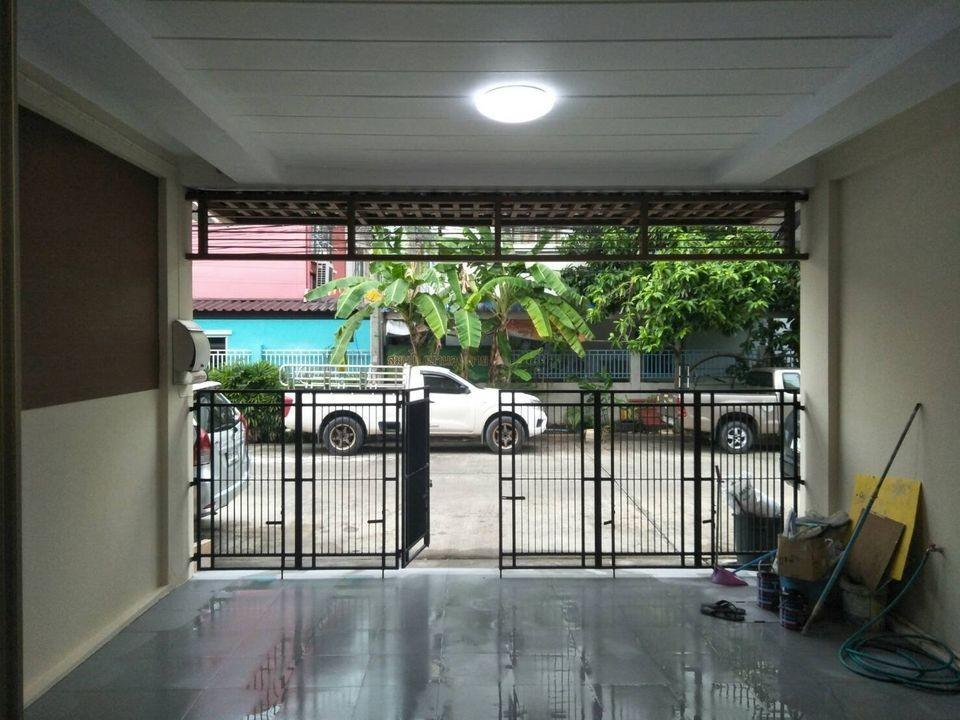 ขายทาว์นโฮม3ชั้น 20 ตร.ว. โครงการ RK Office Park มีนบุรี ถนนสุวินทวงศ์