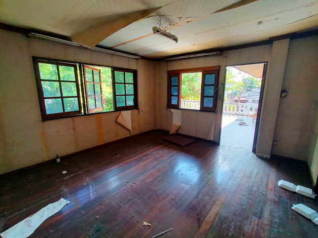 ขายบ้านพร้อมโฉนด 5 ห้องนอน รามอินทรา ซ.5 ใกล้รถไฟฟ้าสายสีชมพู กรุงเทพมหานคร